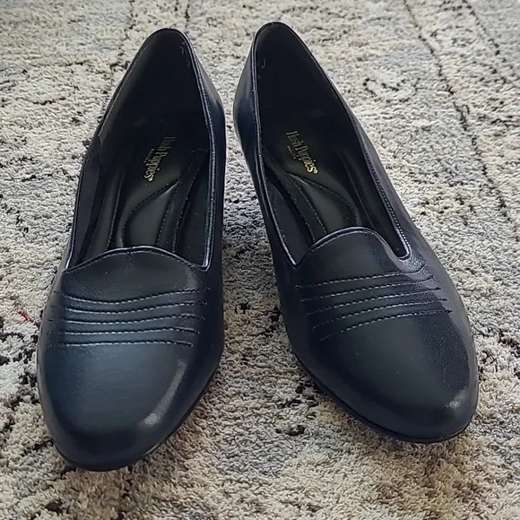 Hush Puppies | Shoes | Nwot Soft Flex Hush Puppies | Poshmark display picture 3
